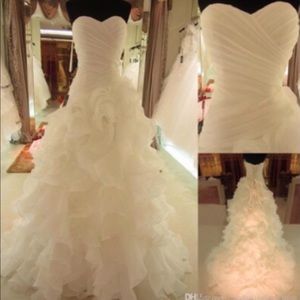 Wedding dress